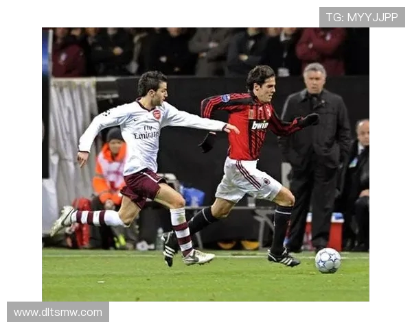 斯卡罗尼丨必须在新球场重现圣西罗的美好